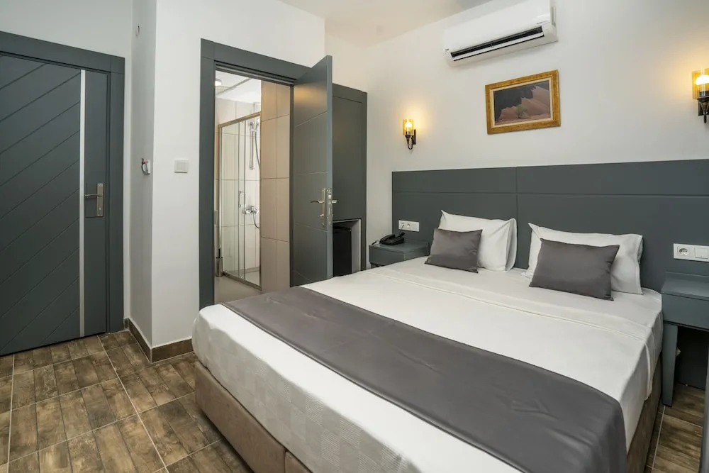 Deluxe Terasli Double Oda Deniz Manzarali