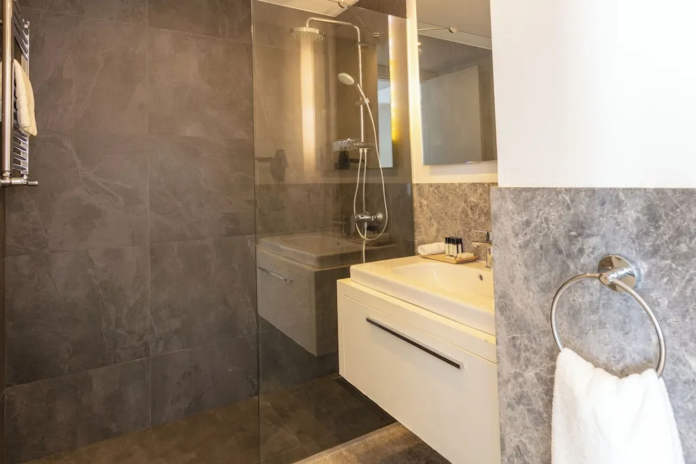 Deluxe Çatı Katı Süiti (Penthouse), 1 Yatak Odası, Sigara İçilmez, Deniz Manzaralı
