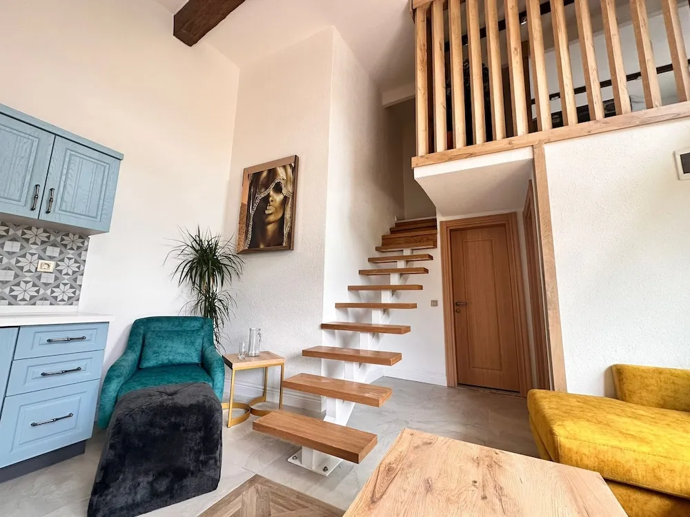 Design Çatı Katı (Loft)