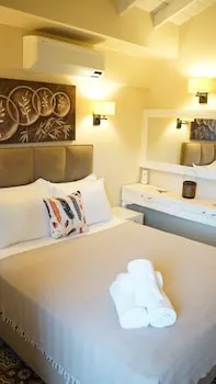 Disa Hotel