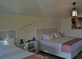Le Petit Hotel ve Bağ Evi