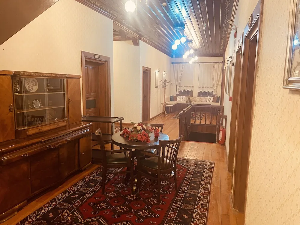 Standard Üç Kişilik Oda