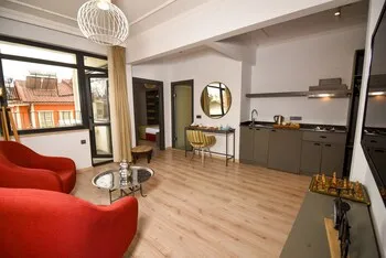 Hadrian Kapısı Yakınında Konforlu Daire - Mimoza