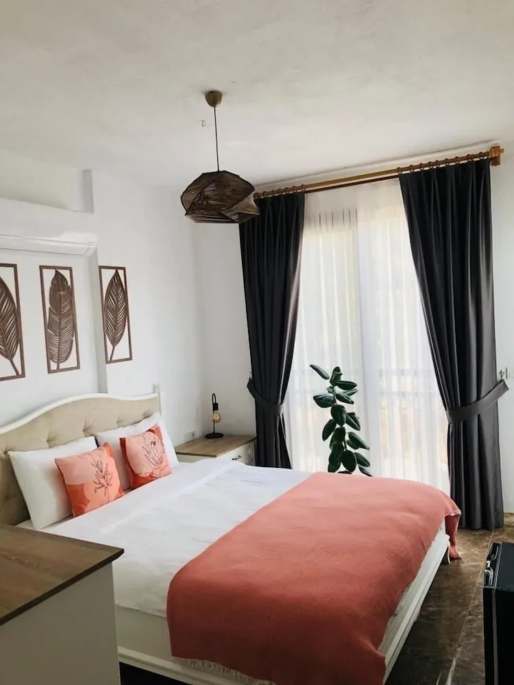 Deluxe Tek Büyük veya İki Ayrı Yataklı Oda