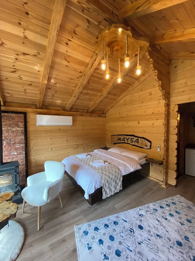 Basic Bungalov, Dağ Manzaralı