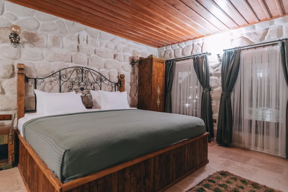 Luxury Oda, 1 En Büyük (King) Boy Yatak, Sigara İçilmez, Sıcak Su Küveti