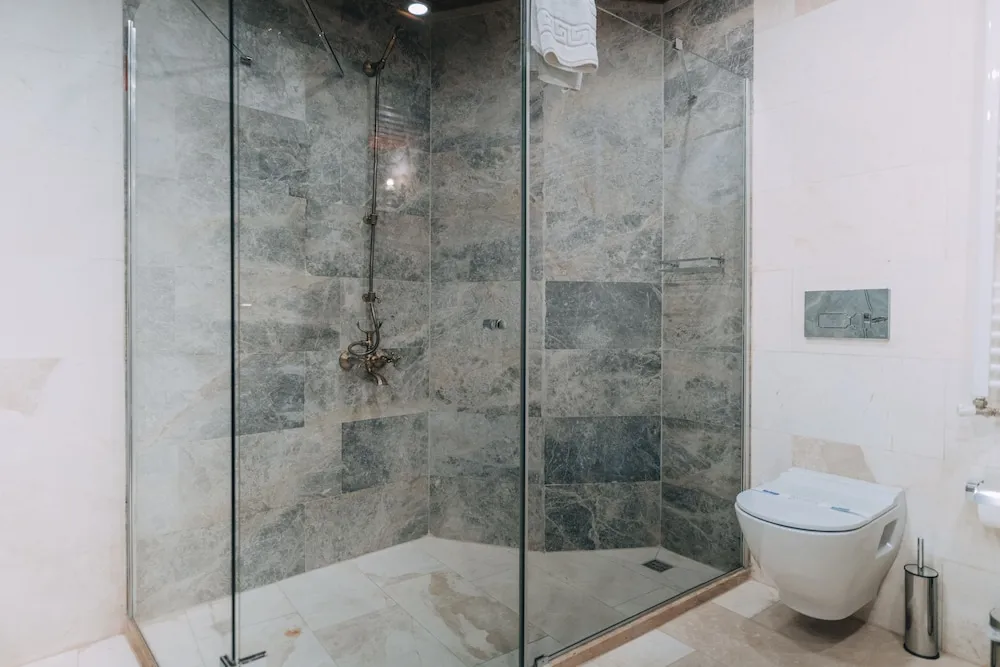 Luxury Oda, 1 En Büyük (King) Boy Yatak, Sigara İçilmez, Sıcak Su Küveti