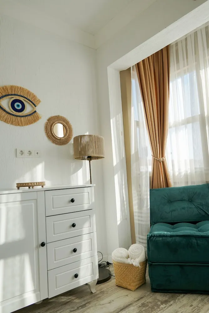 Deluxe Tek Büyük Yataklı Oda