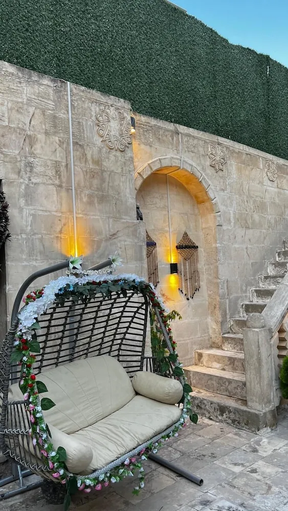 Romantic Tek Büyük Yataklı Oda