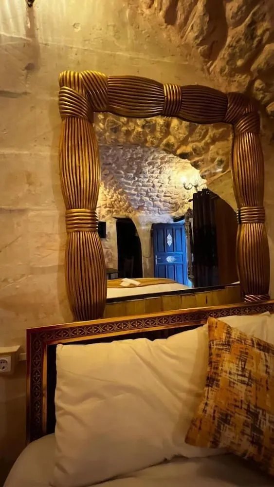 Romantic Tek Büyük Yataklı Oda