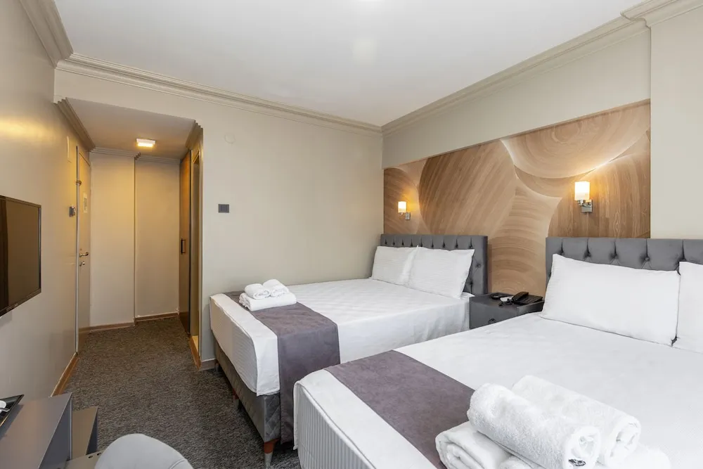 Loyal Double Room (Double)