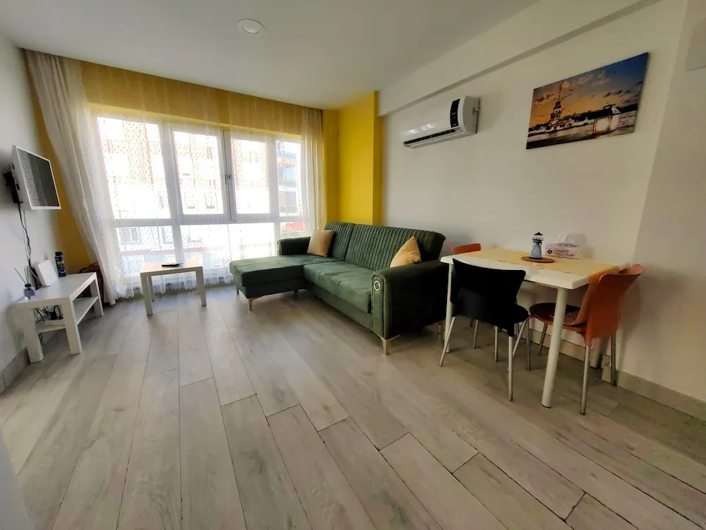 Comfort Apart Daire, 1 Büyük (Queen) Boy Yatak ve Çekyat, Sigara İçilmez, Havuz Kullanımı