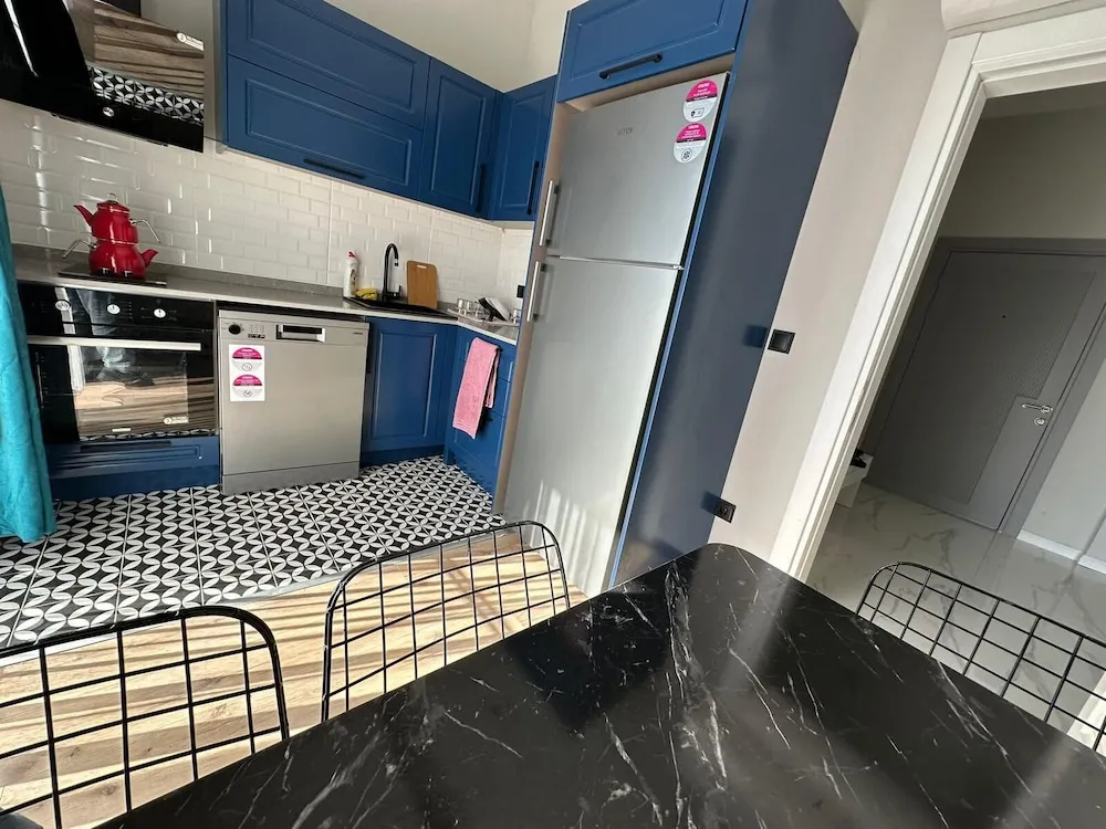 Luxury Apart Daire, 2 Yatak Odası, Havuz Manzaralı