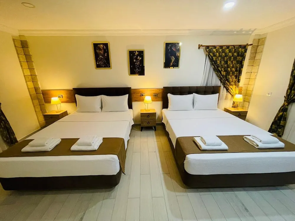 Comfort Oda, 1 Yatak Odası, Sigara İçilmez, Havuz Manzaralı