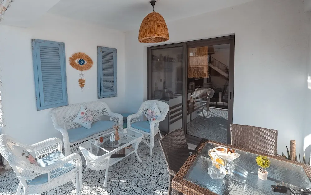 Açık havada yemek servisi