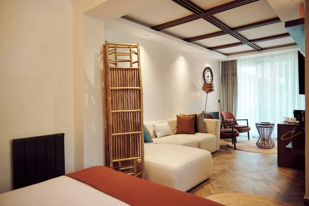 Comfort Oda, 1 Çift Kişilik Yatak, Sigara İçilmez, Deniz Manzaralı