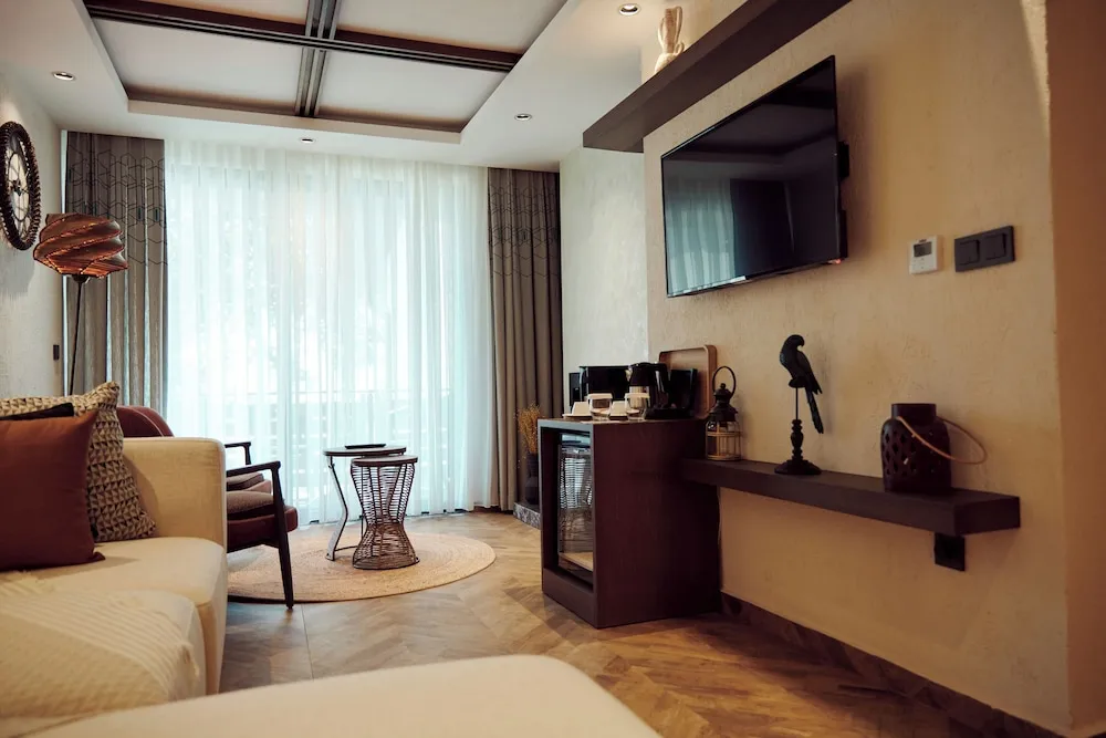 Comfort Oda, 1 Çift Kişilik Yatak, Sigara İçilmez, Deniz Manzaralı