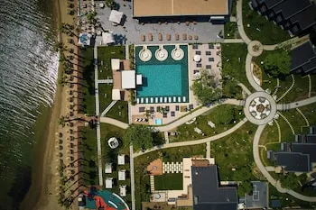 Parmos Otel
