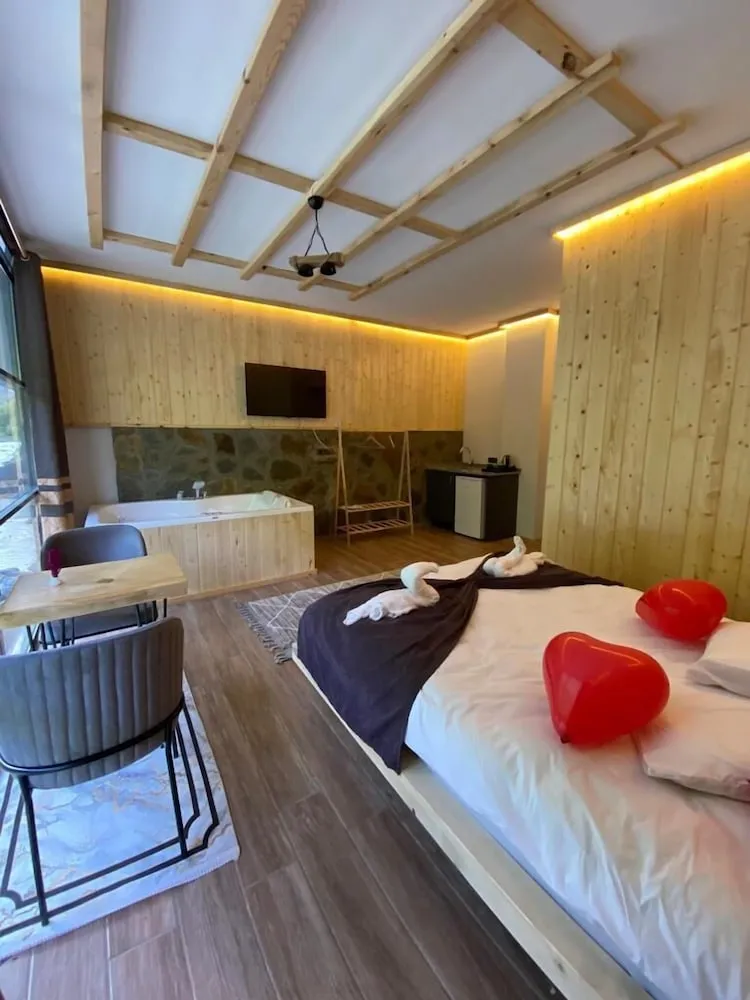 Business Bungalov