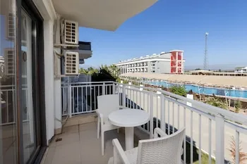 Hotella Resort & Spa