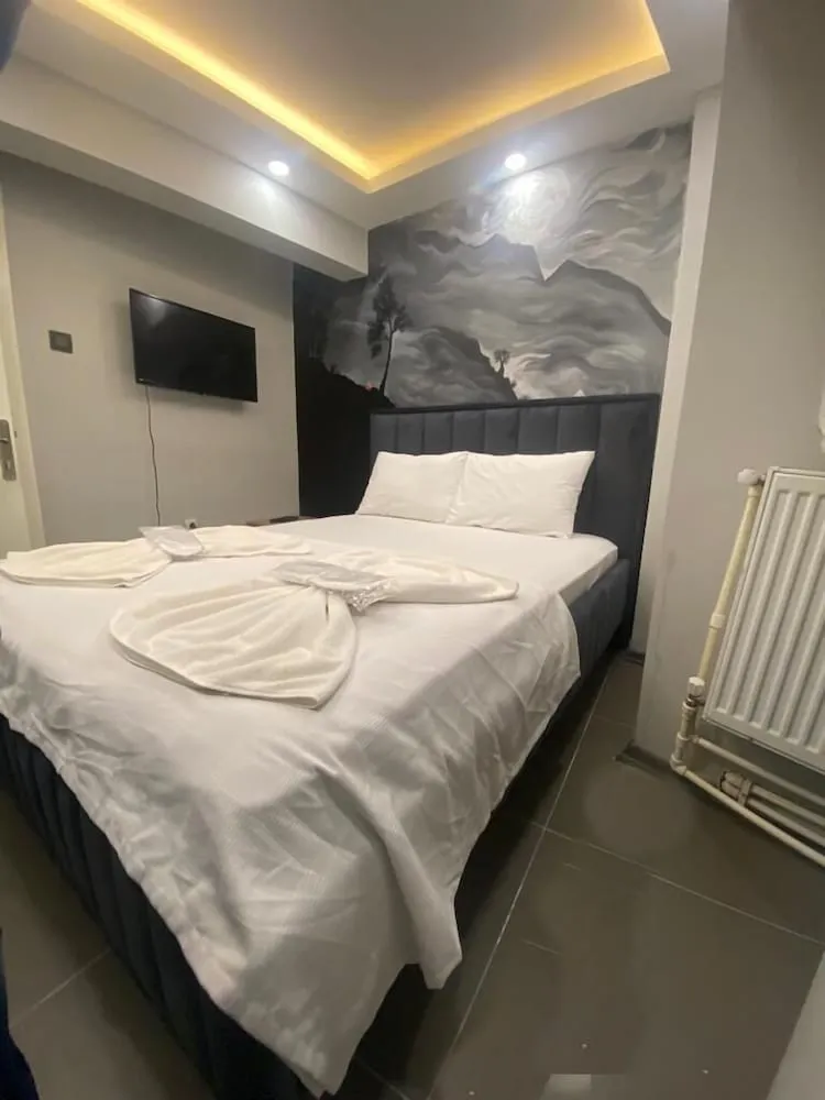 Economy Tek Büyük Yataklı Oda