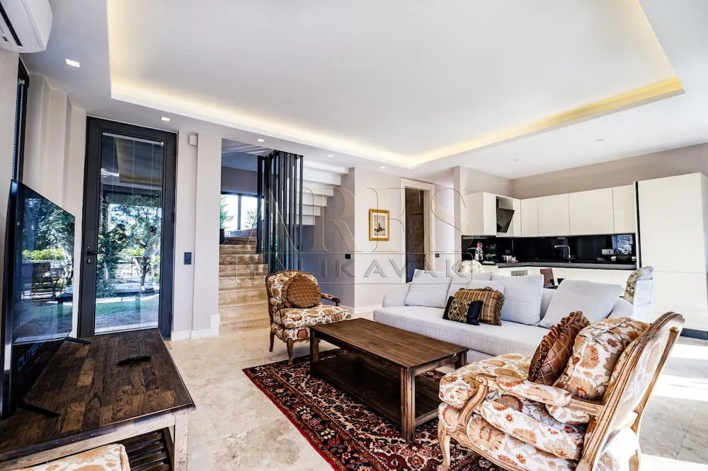 Luxury Villa