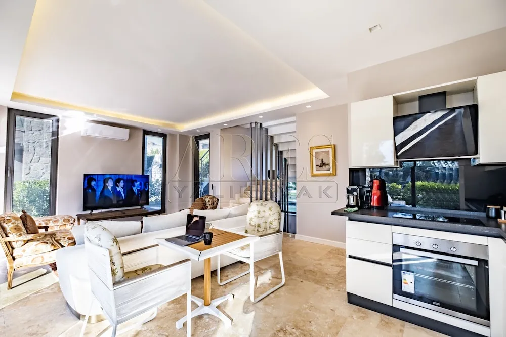Luxury Villa