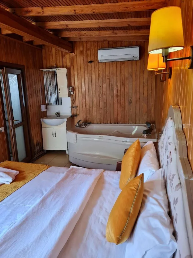 Exclusive Bungalov, Bahçe Manzaralı
