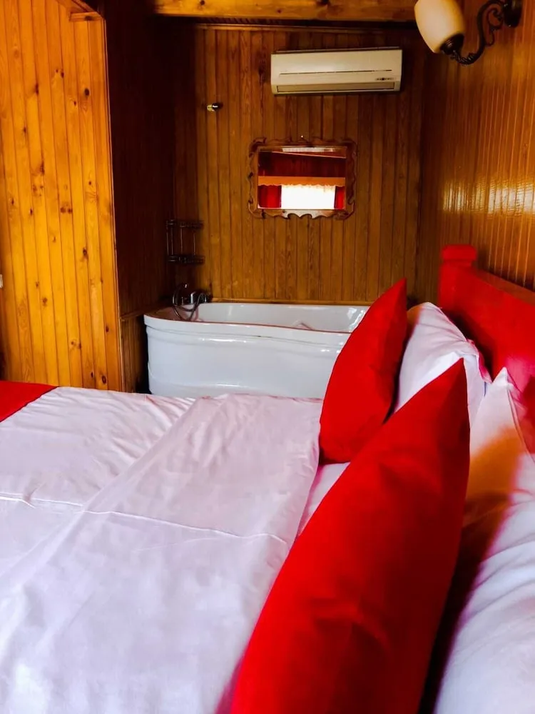 Exclusive Bungalov, Bahçe Manzaralı