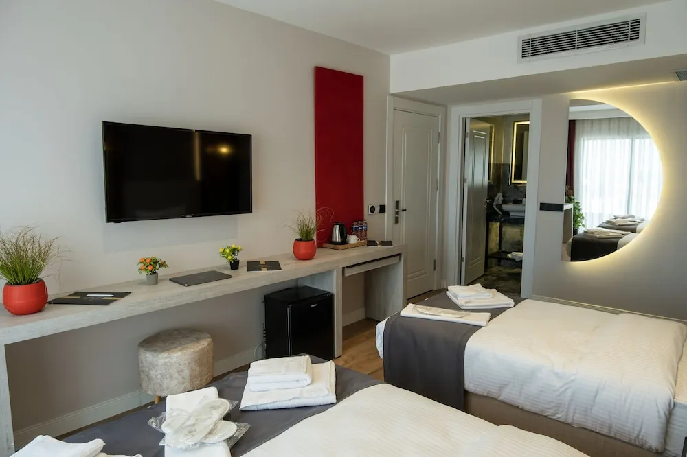 Economy Üç Kişilik Oda