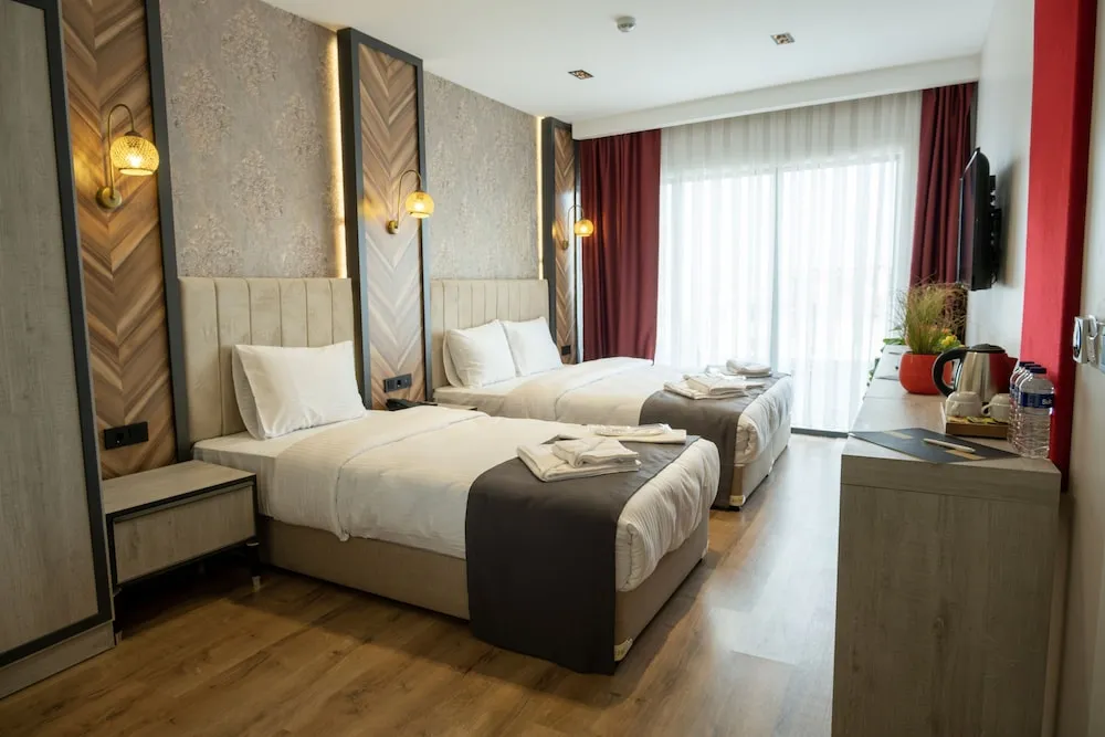 Economy Üç Kişilik Oda