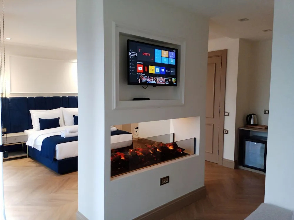 Honeymoon Çatı Katı Süiti (Penthouse)