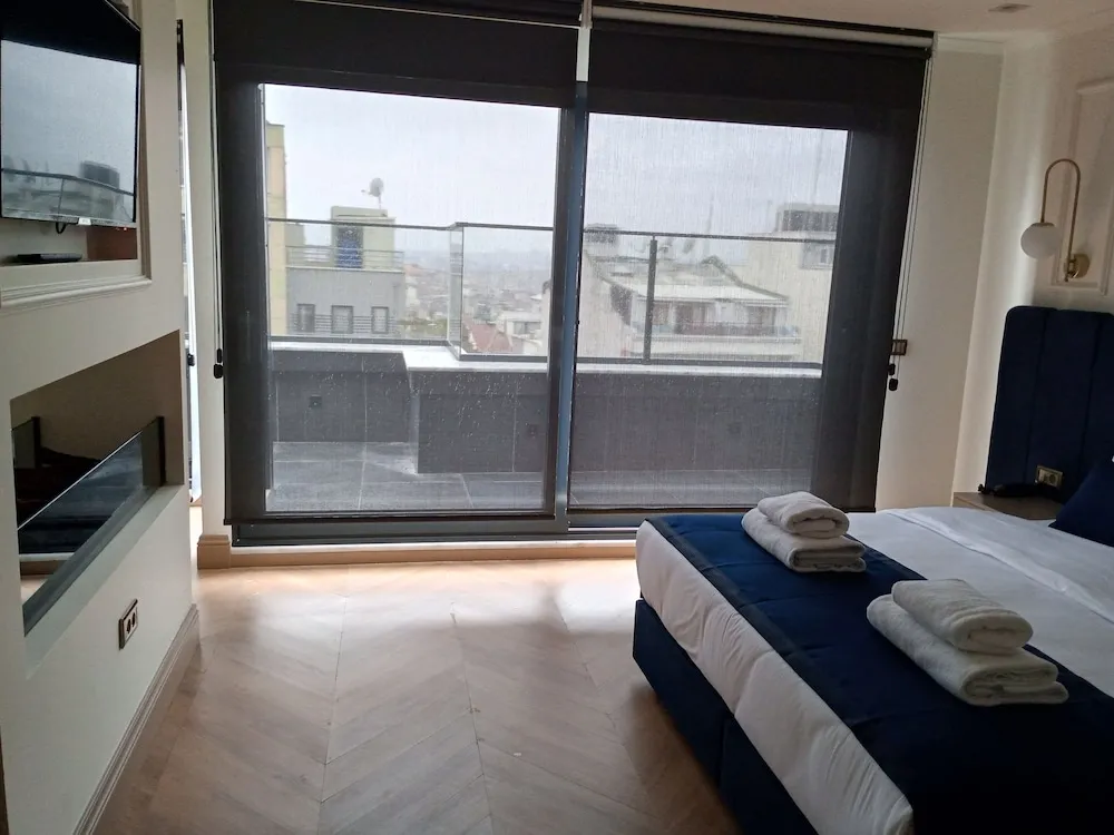 Honeymoon Çatı Katı Süiti (Penthouse)