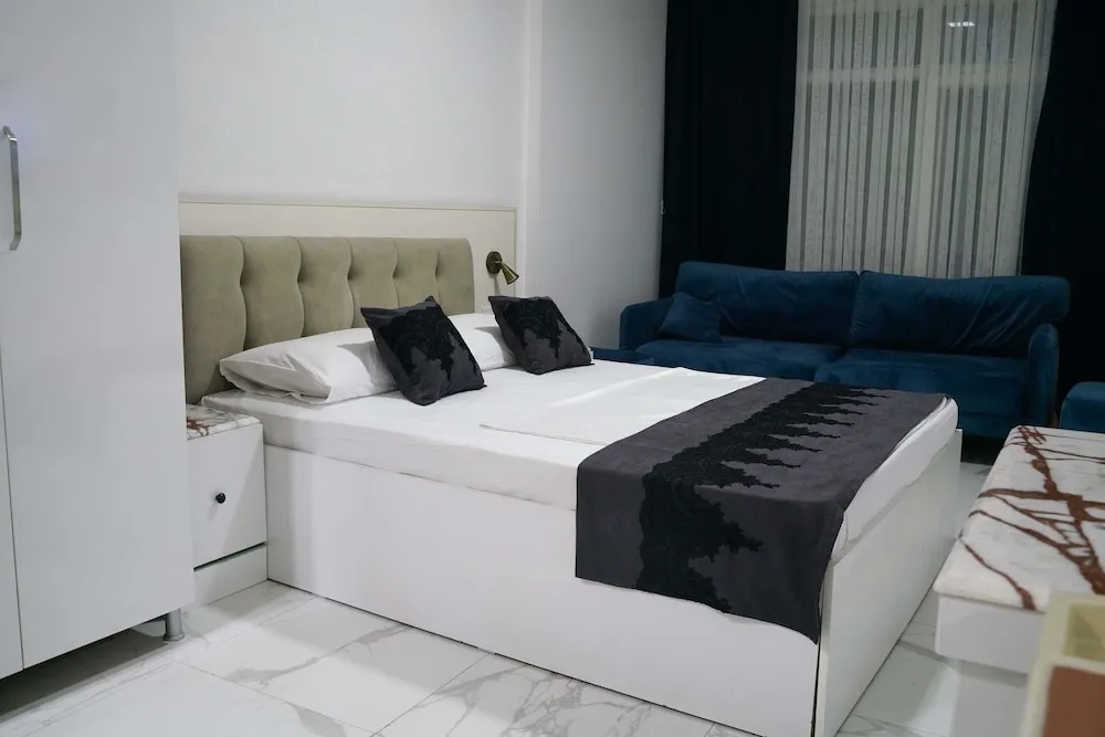 Standard Tek Büyük veya İki Ayrı Yataklı Oda