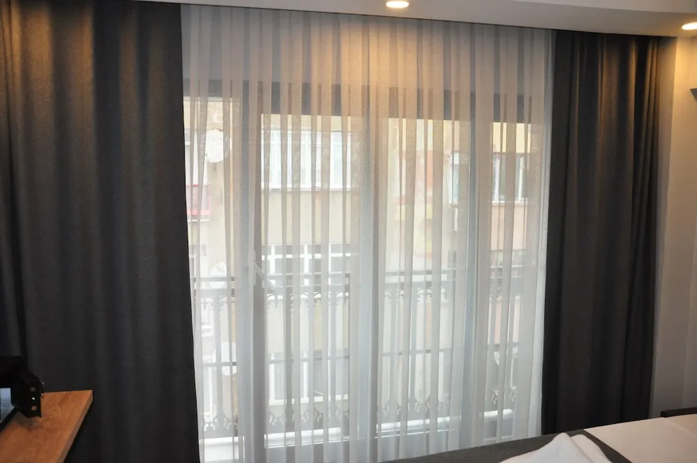 Superior Tek Büyük Yataklı Oda