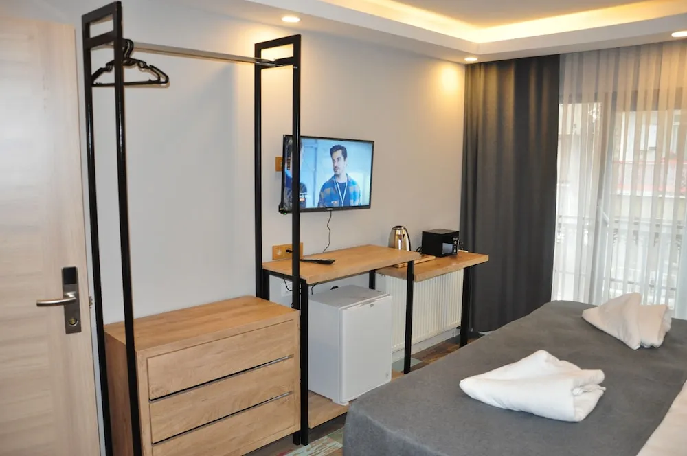 Superior Tek Büyük Yataklı Oda