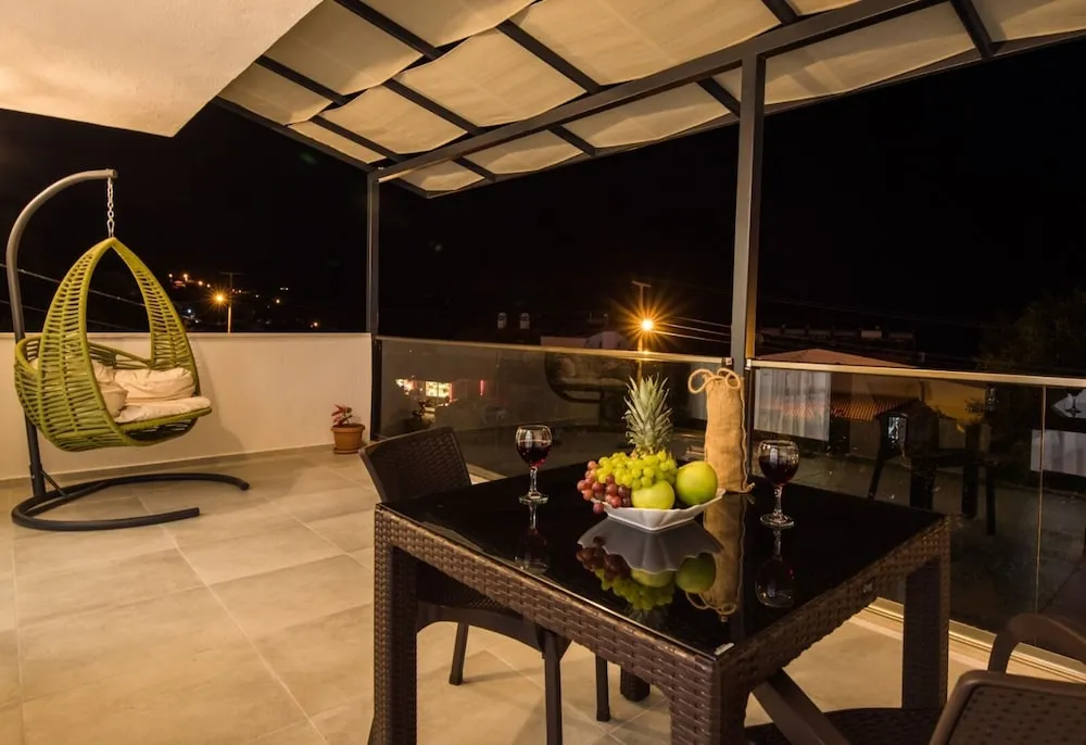 Luxury Apart Daire, 1 Yatak Odası, Deniz Manzaralı, Denize Bakan