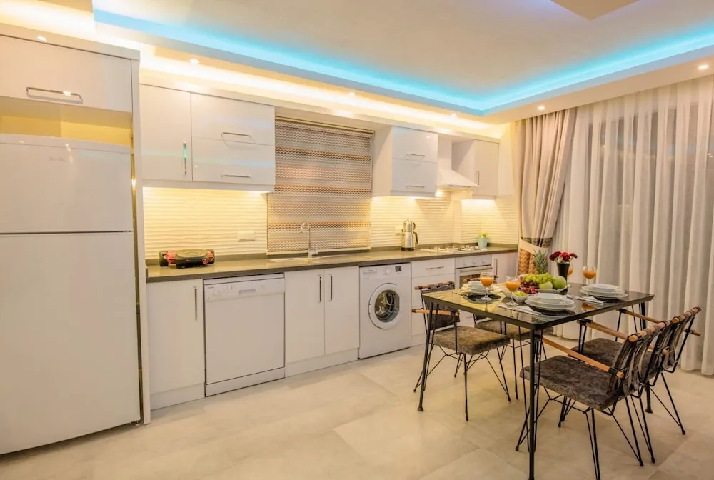 Luxury Apart Daire, 1 Yatak Odası, Deniz Manzaralı, Denize Bakan