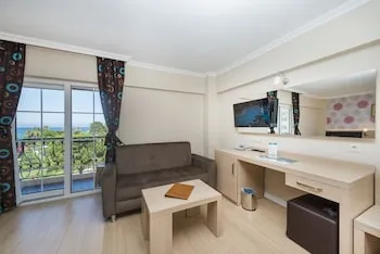 Asdem Park Hotel