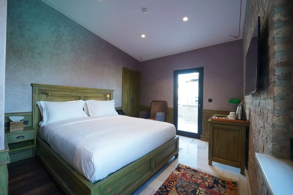 Deluxe Oda, 1 En Büyük (King) Boy Yatak, Şehir Manzaralı