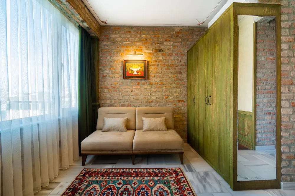 Superior Oda, 1 En Büyük (King) Boy Yatak, Sigara İçilmez, Balkon