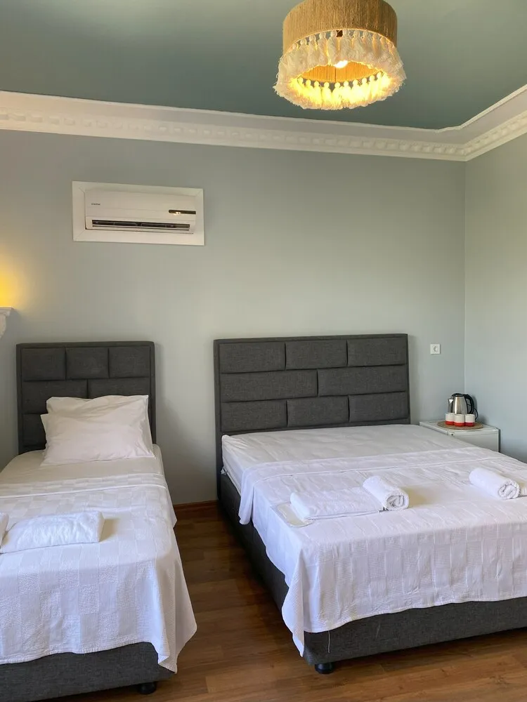 Comfort Oda, Birden Çok Yatak, Sigara İçilmez, Şehir Manzaralı