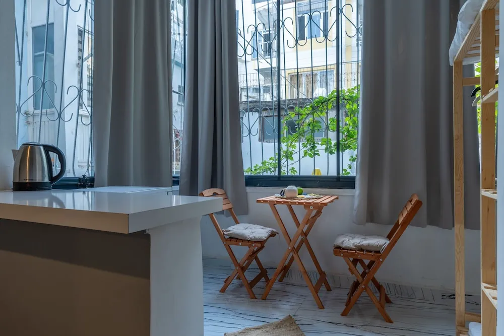 Comfort Oda, 1 Yatak Odası, Balkon/Veranda, Bahçe Manzaralı