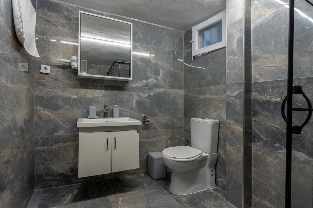 Comfort Oda, 1 Yatak Odası, Balkon/Veranda, Bahçe Manzaralı