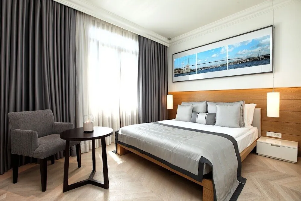 Standard Tek Büyük Yataklı Oda