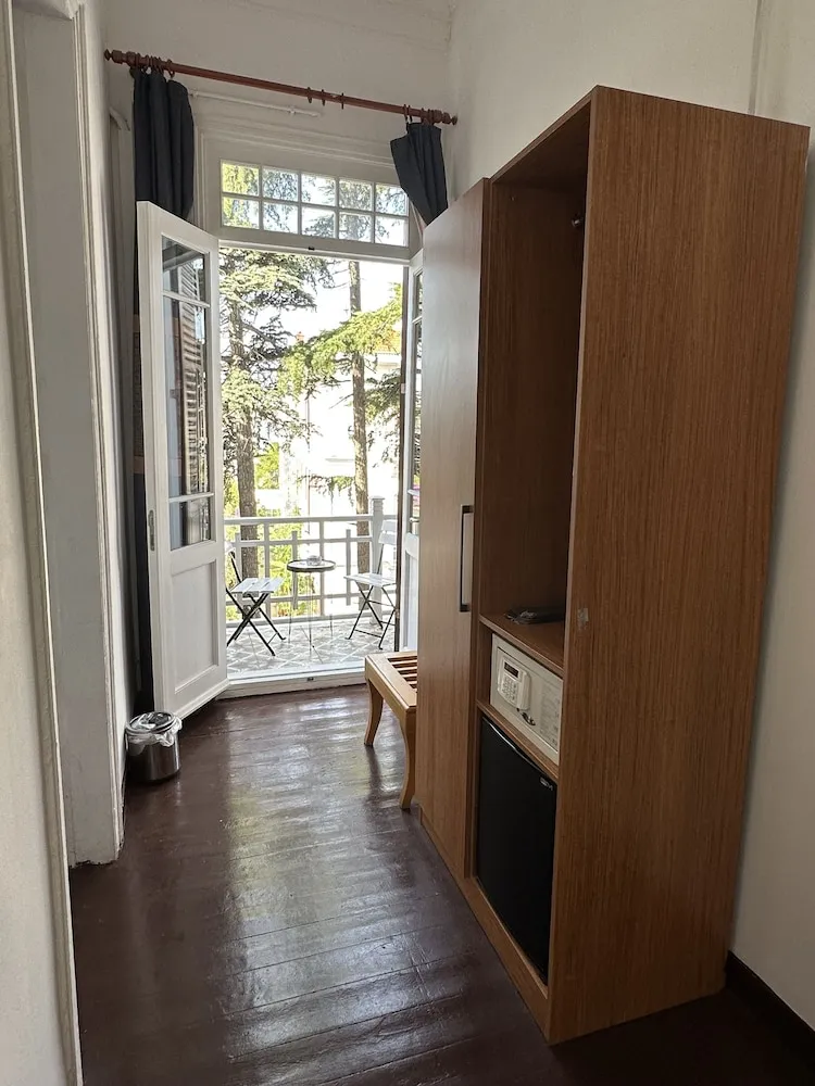 Standard Oda, Balkon