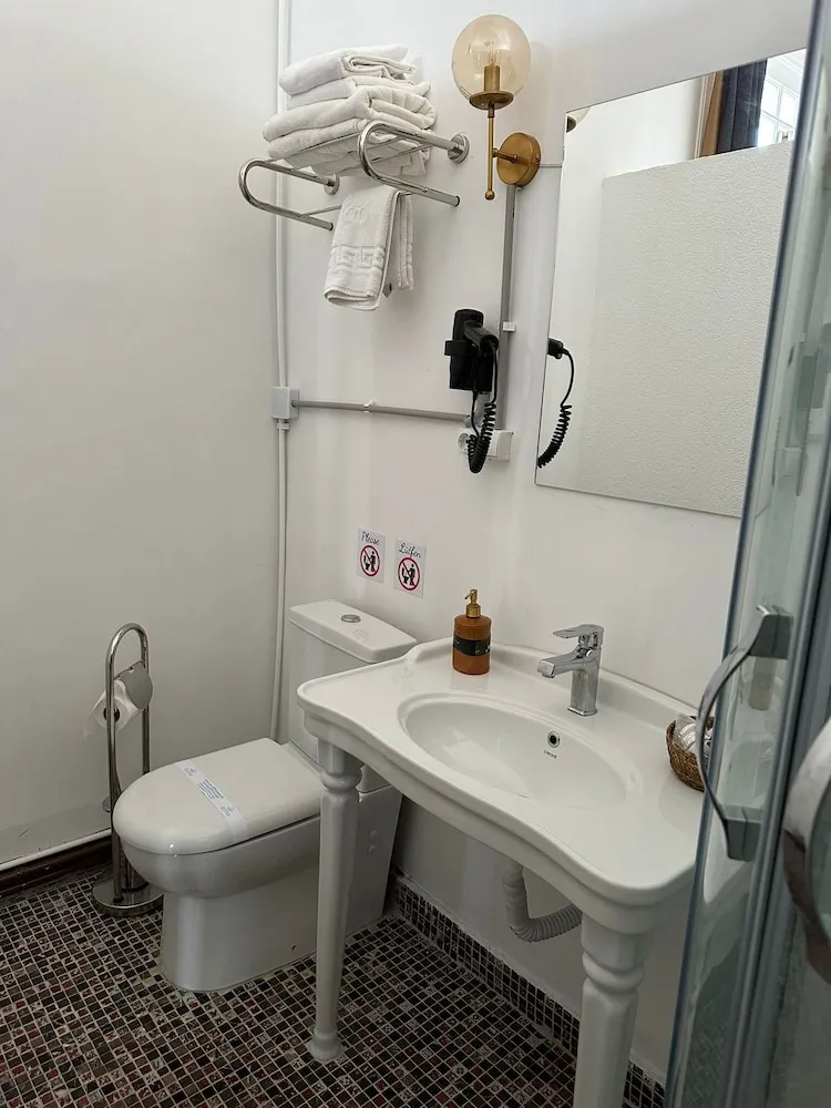 Deluxe Oda, 1 Büyük (Queen) Boy Yatak, Balkon/Veranda, Bahçe Manzaralı
