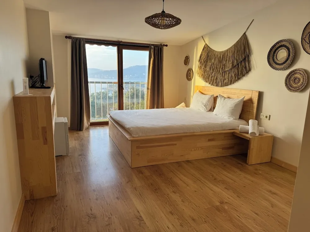 Standard Çatı Katı (Loft), Deniz Manzaralı