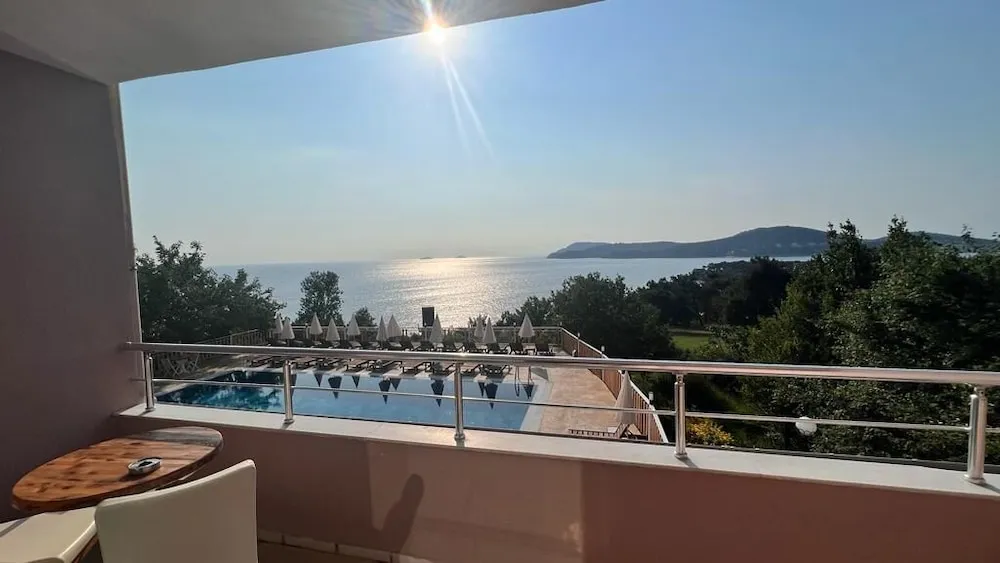 Standard Oda, Balkon, Deniz Manzaralı