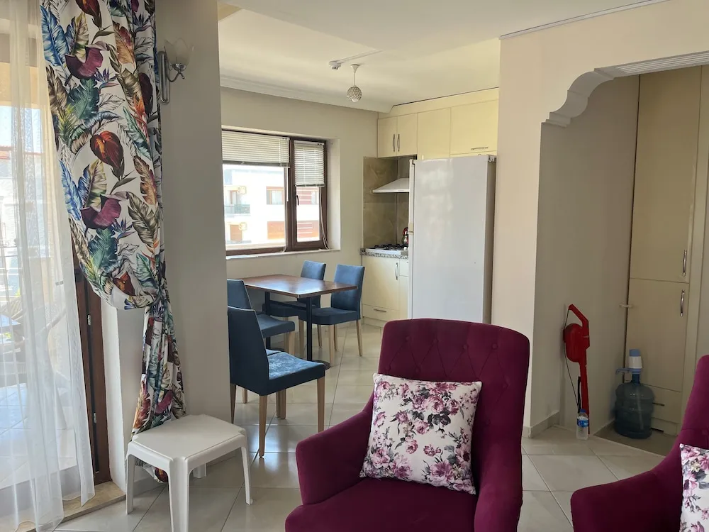 Standard Daire, 2 Yatak Odası, Bahçe Manzaralı